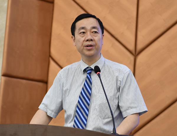 蔡建辉校长讲话__.jpg